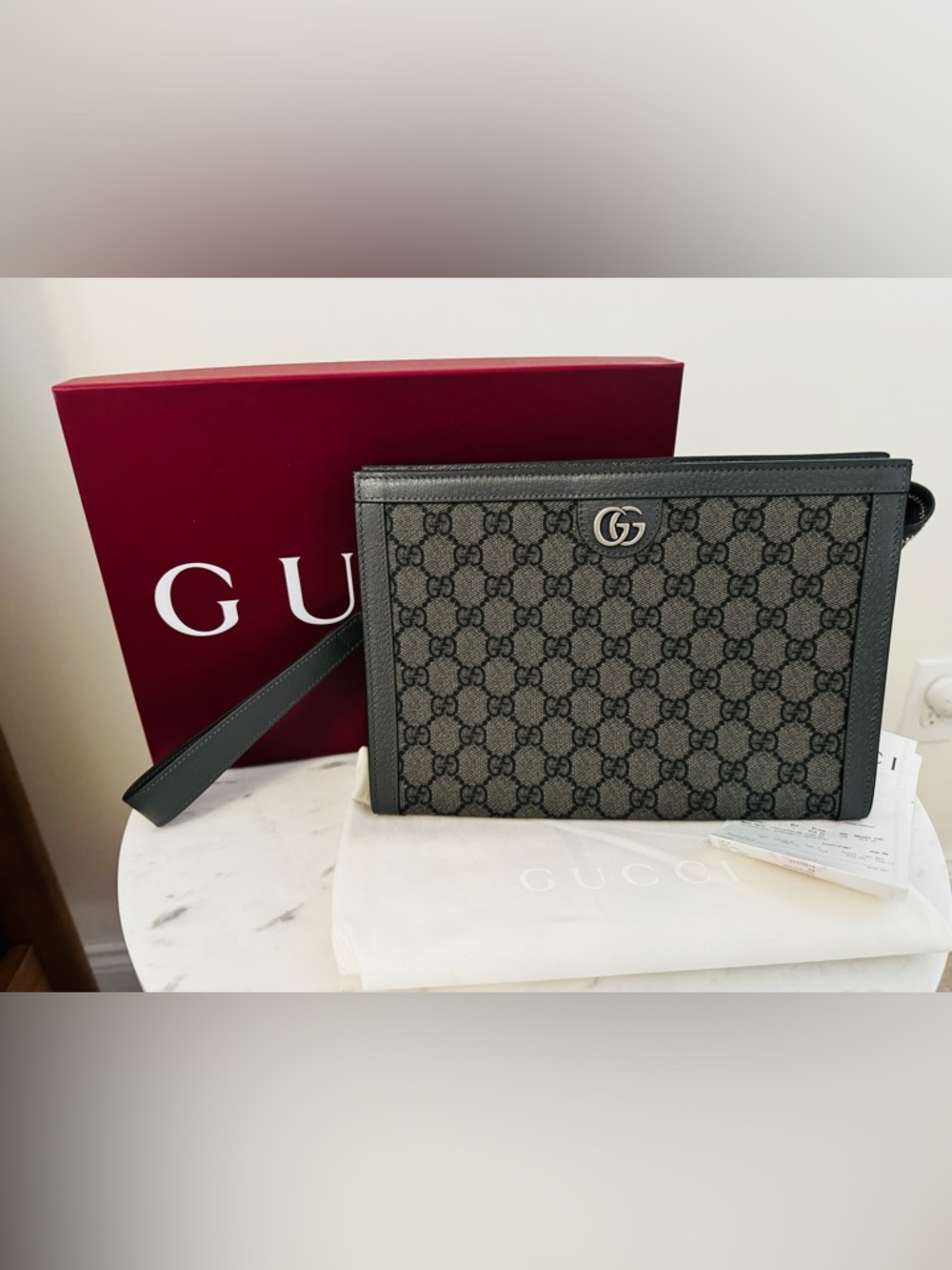 New Gucci Black/Gray GG Supreme Canvas Messenger Bag